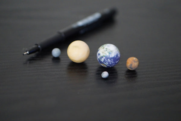 Tiny Mercury, Venus, Earth, Mars & Moon to scale